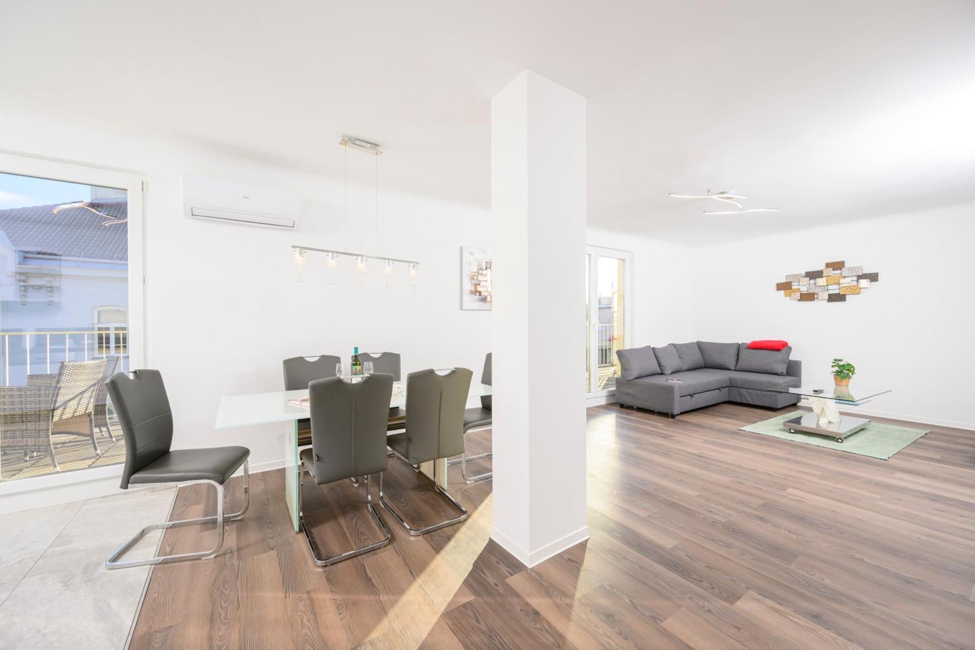Central Hub Close To Main Station By Jr City Apartments Виена Екстериор снимка